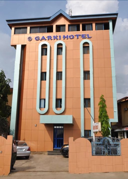 加尔基酒店(Garki Hotels)