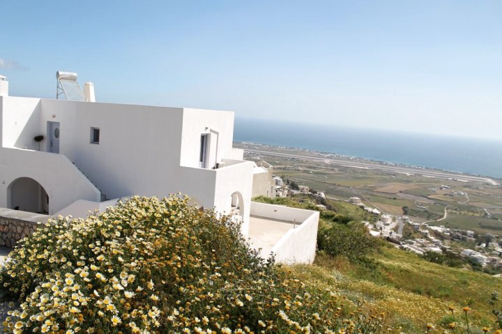 圣托里尼彩虹酒店(Arcobaleno Santorini)