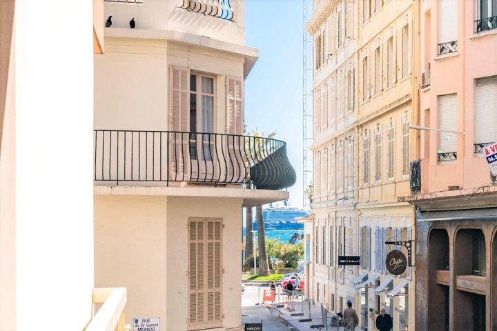 马瑟戛纳奢华公寓酒店(Cannes Luxury Apartments Macé)