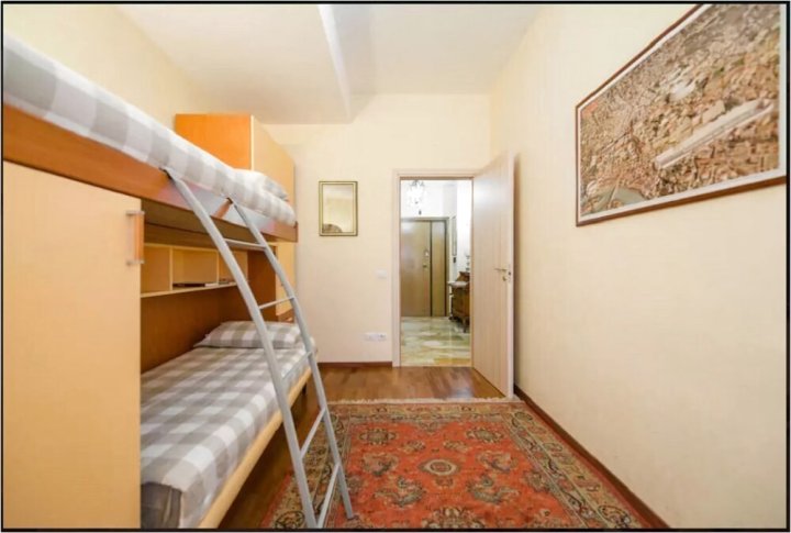 梵蒂冈奥里利亚 27 坪公寓酒店(Apartment 90 mq2 in Aurelia -Vatican)