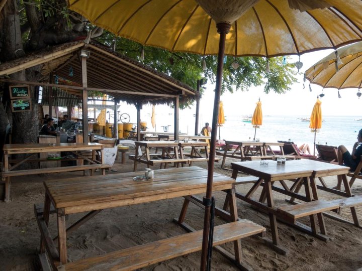 吉利潜水者酒店(Gili Divers Hotel)