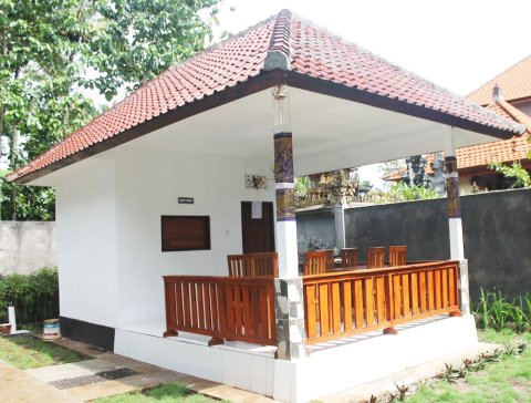 库布因达旅馆(Kubu Indah Guest House)