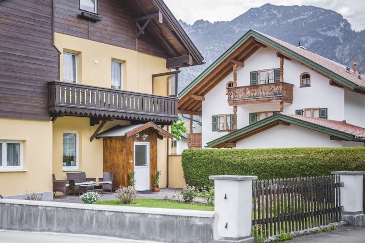 高山度假屋酒店(Ferienwohnung Alpi)