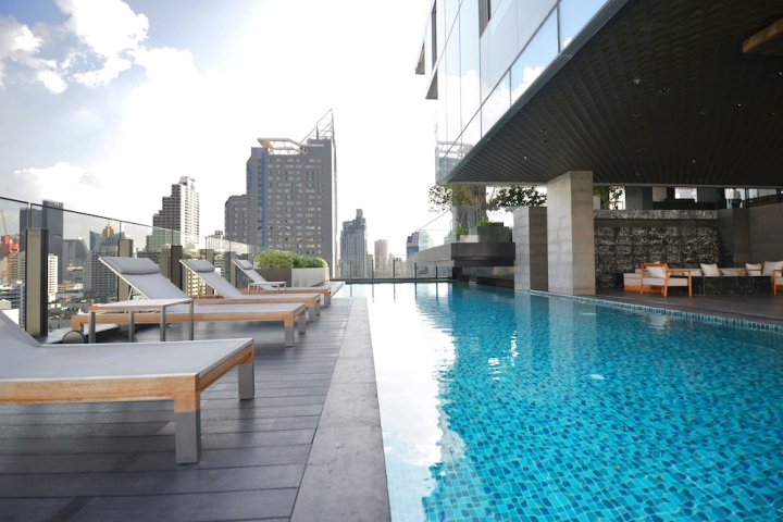 曼谷素坤逸 11 大套房酒店(LeGrant Suites Sukhumvit 11 Bangkok)