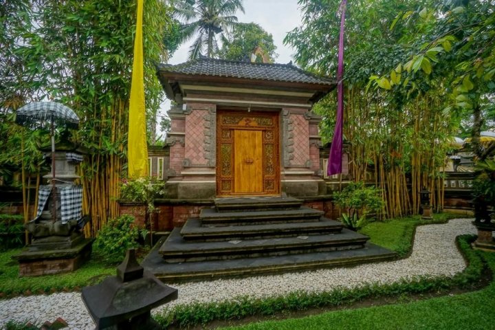 Villa Tirta Indah