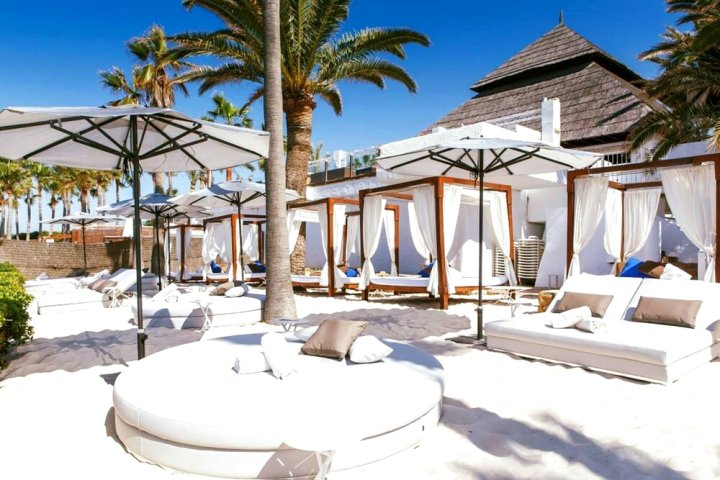 路纳马尔复合式奥乐假日公寓酒店 - 离海滩 50 米(OleHolidays Duplex Lunamar a 50m Playa)