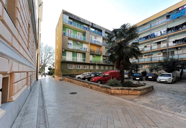 扎达尔托普公寓酒店(Top Apartments Zadar)