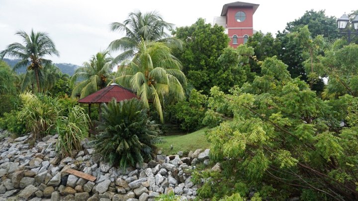 兰卡威舄湖度假村私人公寓酒店(Langkawi Lagoon Resort Private Unit)