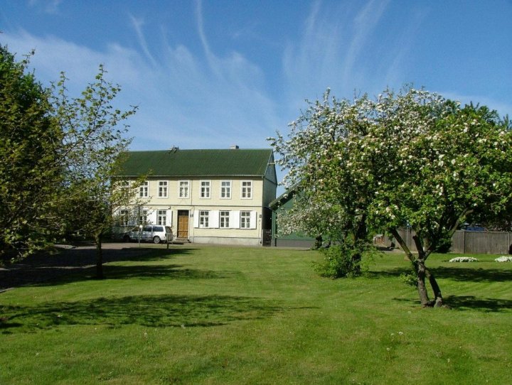 修道院旅馆(Klosteris)