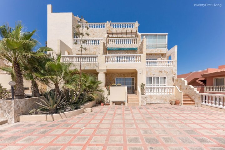 宽敞公寓附免费无线上网和优美景观酒店 - 索塔文托海滩 - 科斯塔卡玛 - 查尔克斯 41 号(Spacious Flat with Free Wifi & Great View - Sotavento Beach, Costa Calma (41 Los Charcos))