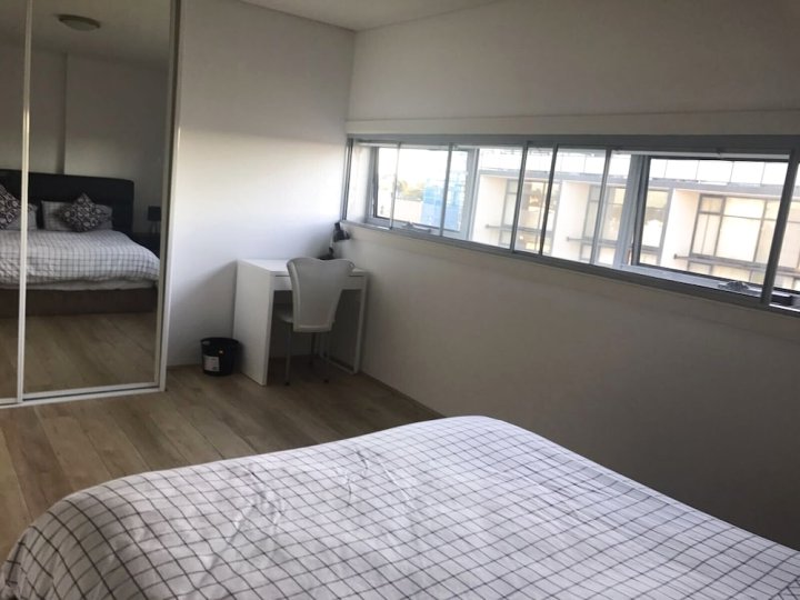 马里克维尔 1 居公寓酒店(One Bedroom Apartment in Marrickville)