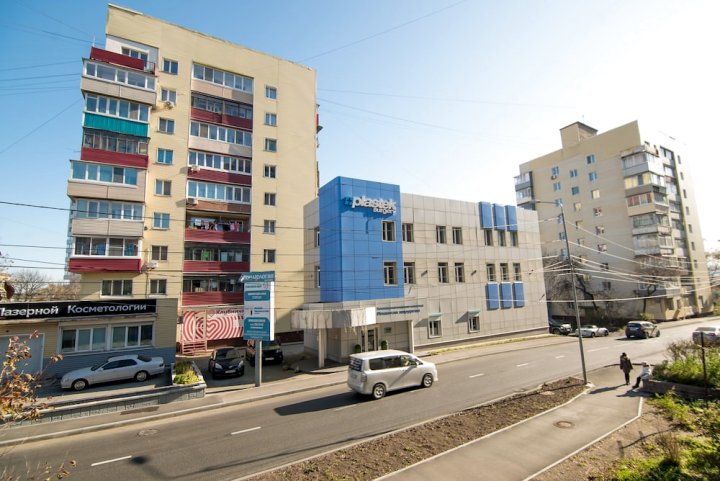 比斯图斯黑瓦街 23 号公寓酒店(Apartment on Bestuzheva 23)