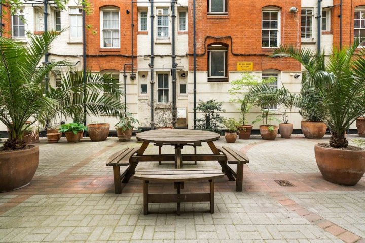 伦敦中央考文特花园新 1 居公寓酒店(New 1 Bedroom Covent Garden Flat Centre of London)