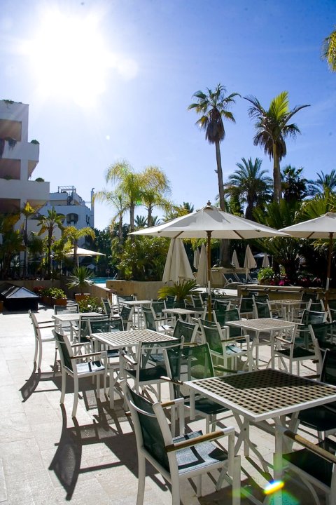 瓜达尔马贝拉生活景色酒店(Livescape Guadalpin Marbella)