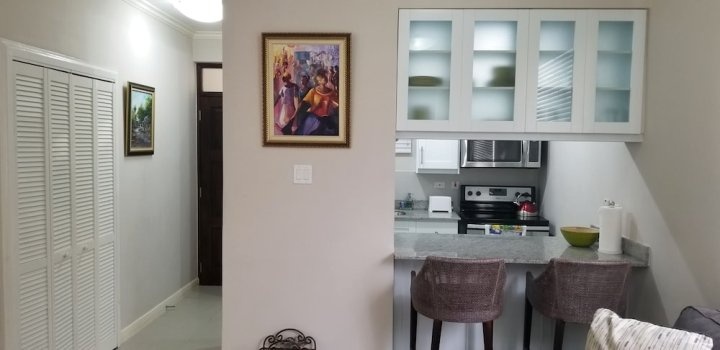 汉普郡新金斯敦旅客公寓酒店(New Kingston Guest Apartment Hampshire)