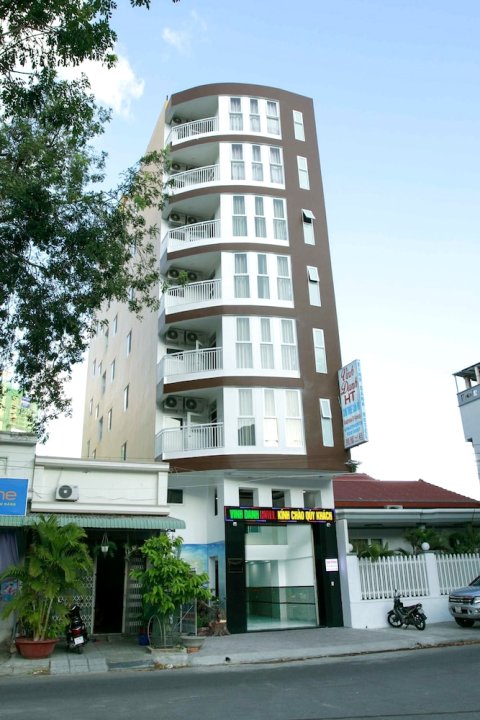 荣誉公寓酒店(Vinh Danh Hotel and Apartment)