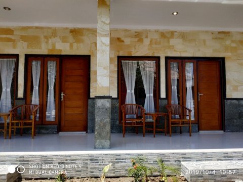 奥马努沙别墅酒店(Omah Nusa Villa RedPartner)