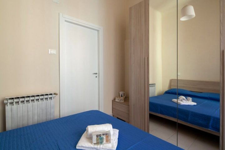 Rent Rooms La Spezia