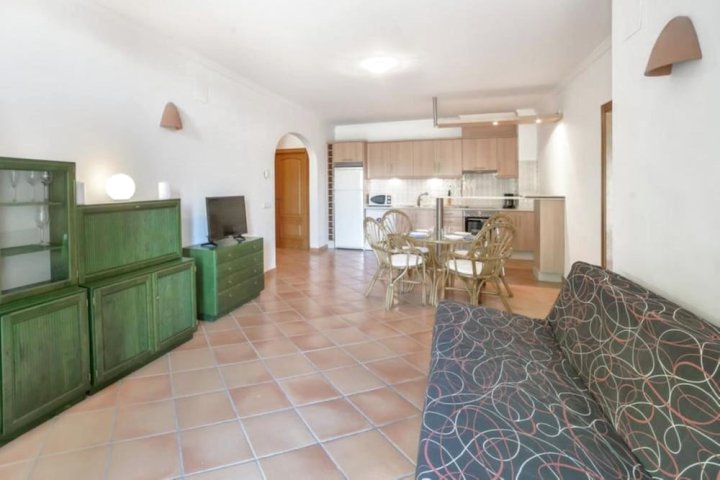 Villa - 2 Bedrooms with Pool - 106428