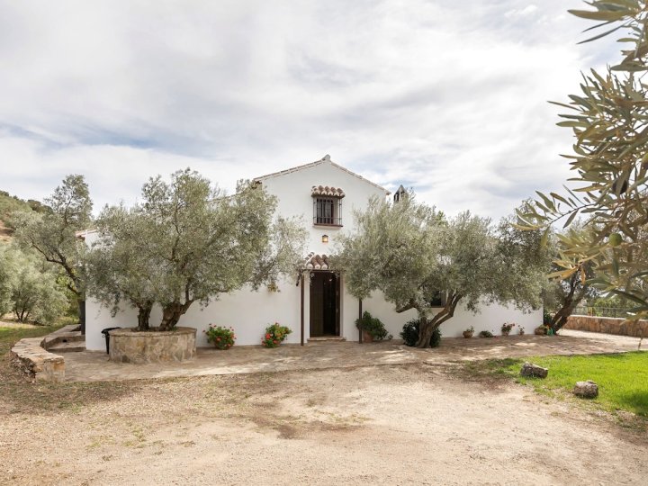 Belvilla by OYO Cortijo Los Olivos