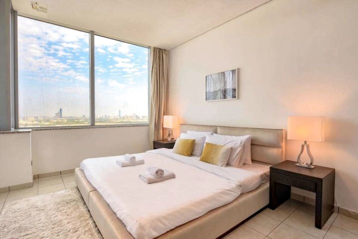 完整迪拜景观优雅公寓酒店(Elegant Apartment with a Full View of Dubai!)