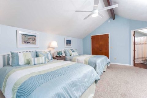 Napping Turtle, 3 Bedrooms, Ocean Front, Wireless Internet, Sleeps 9