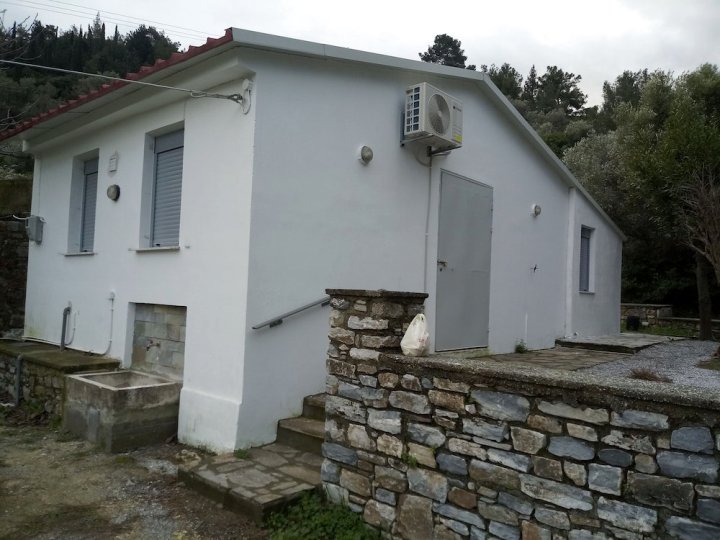 Delightful Holiday Home in Samos With Garden