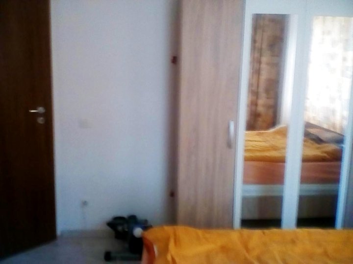 Apartment with 2 Bedrooms in Timioara, with Furnished Terrace and Wifi - 100 km from The Slopes