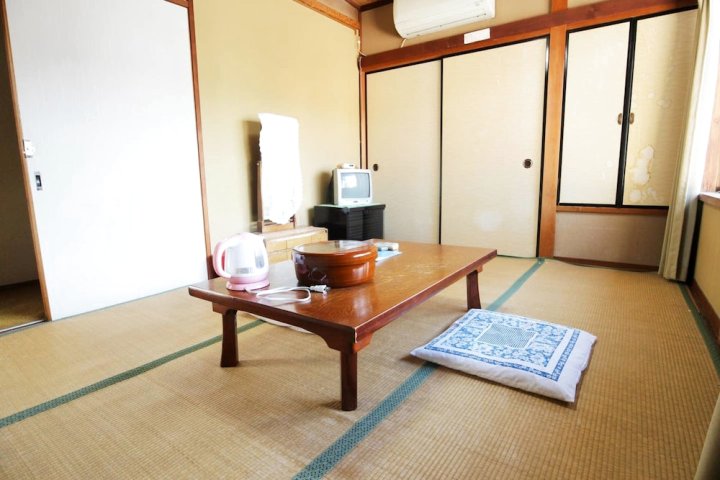 Antique Room with Onsen in Atami