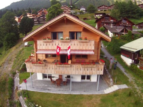 Chalet Canadian Corner