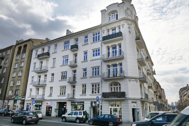 施塔拉普拉嘉维斯瓦公寓酒店(Stara Praga Vistula Apartment)