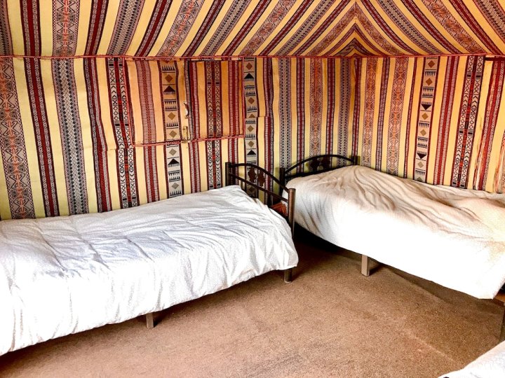 瓦迪兰姆玛塔尔露营酒店(Matar Camp Wadi Rum)