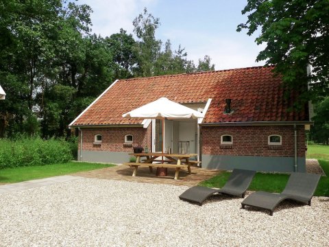 Detached and Attractively Furnished Cottage in Rural Setting in Twente
