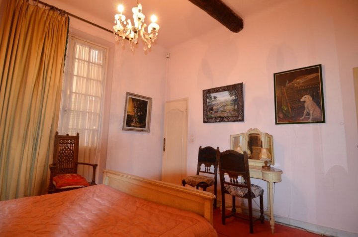 Period Apartment 5 Period in Old Nice Near Tramway