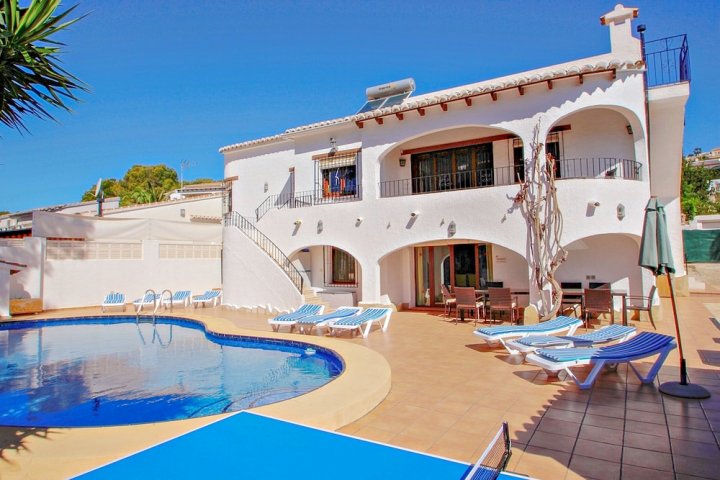 朱努尔 10 号 - 莫莱拉度假屋酒店 - 附私人游泳池(Jonur 10 - Holiday Home with Private Pool in Moraira)