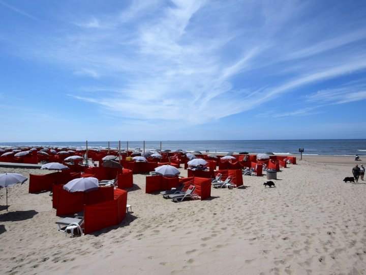 Cosy Apartment in Noordwijk Aan Zee with Balcony