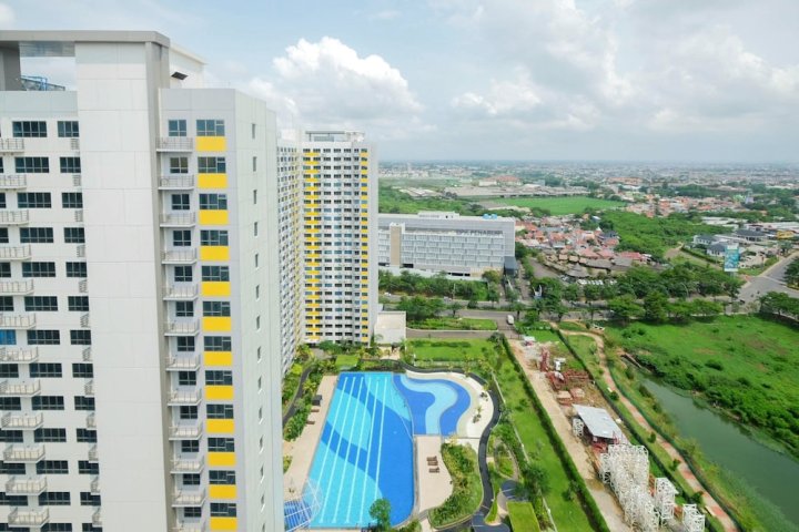 City View 2Br at Springlake Summarecon Bekasi Apartment