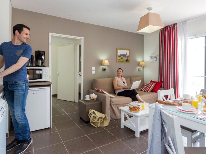 Modern Apartment in The Medieval Chinon in The Loire