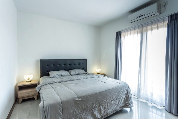 巴厘岛勒吉安客房住宿(Legian Room Stay Bali)