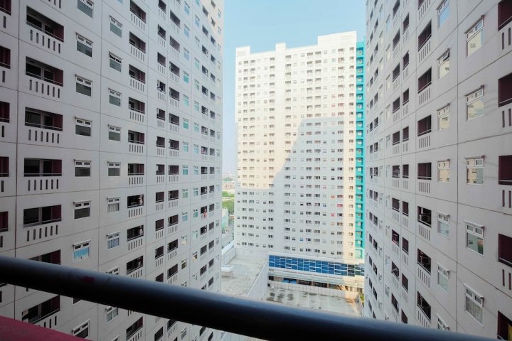2Br Apartment Green Pramuka City Near Shopping Mall
