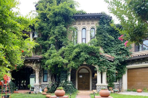 鄢陵贝弗利庄园轰趴馆