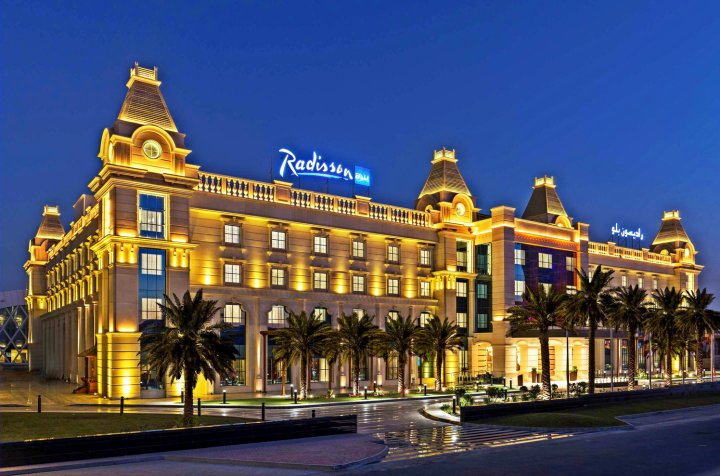 阿吉曼丽笙蓝标酒店(Radisson Blu Hotel, Ajman)