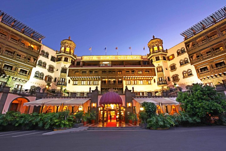 圣卡塔利娜皇家度假酒店(Santa Catalina, a Royal Hideaway Hotel)