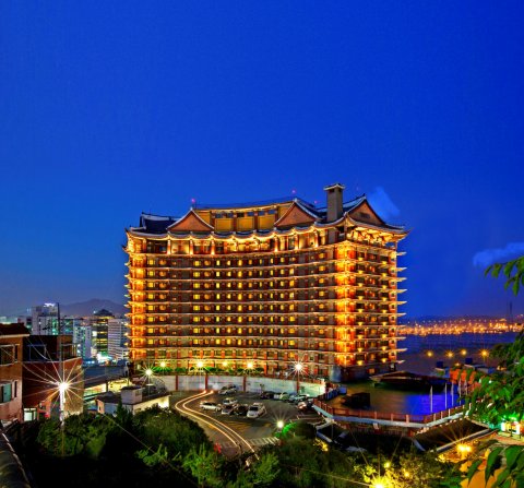 釜山将军酒店(Commodore Hotel Busan)