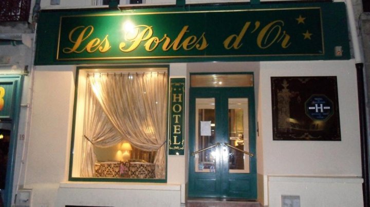 波尔特道尔酒店(Les Portes d'Or)