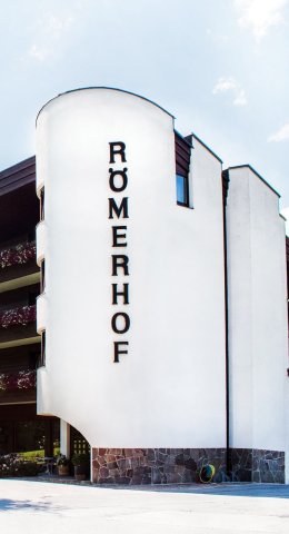 加尼罗密霍夫酒店(Hotel Garni Römerhof)