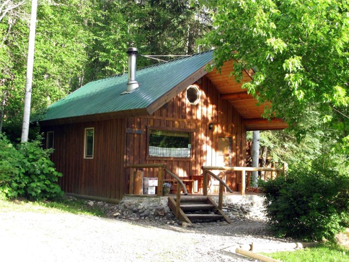 覆盆子山地旅馆(Blaeberry Mountain Lodge)