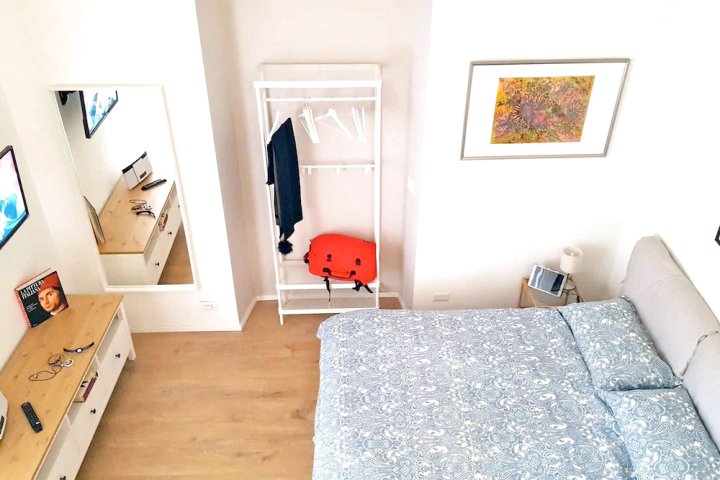 2 Bedrooms Appartement with Furnished Balcony and Wifi at Roma