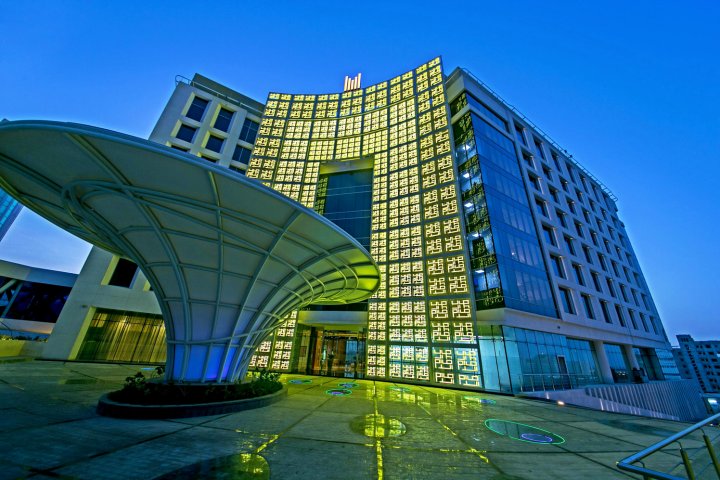 马斯喀特千禧国际酒店(Grand Millennium Muscat)