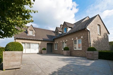 卡乐恩波尔格霍夫豪华别墅(Luxurious Villa 't Hof Van Kalenberg)